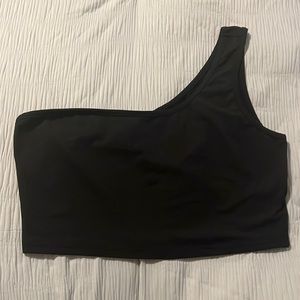 one shoulder crop top